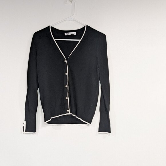 Zara Pearl Button V-Neck Cardigan Black White Size Medium - Picture 3 of 5